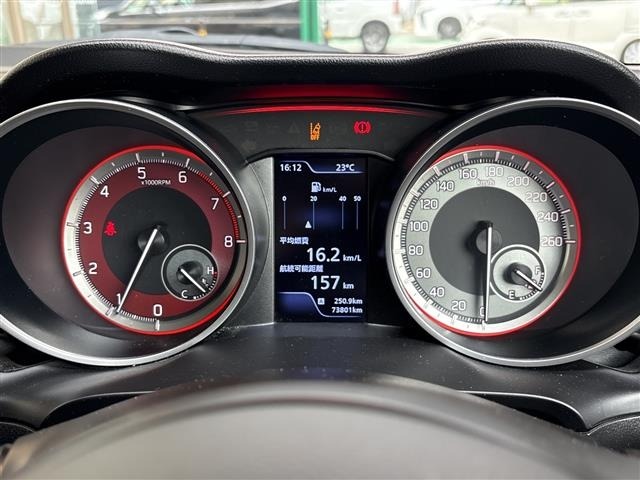 Suzuki SWIFT 2018 8157343-8