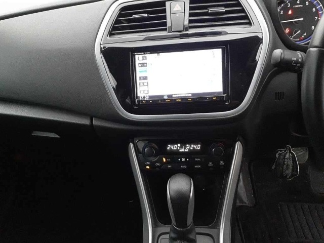Suzuki SX4 2017 8159785-9