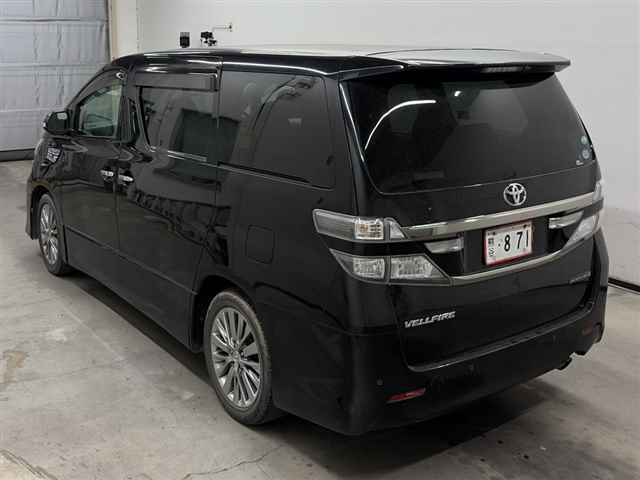 Toyota VELLFIRE 2014 8151703-1