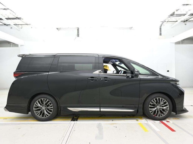 Toyota VELLFIRE 2025 8151765-3