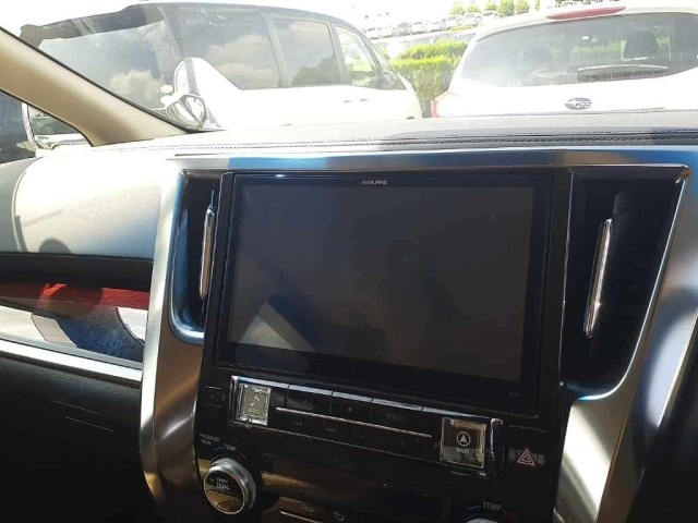 Toyota VELLFIRE 2015 8151795-12