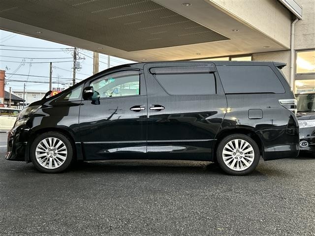 Toyota VELLFIRE 2013 8153278-2