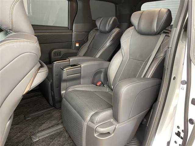 Toyota VELLFIRE 2023 8153426-6