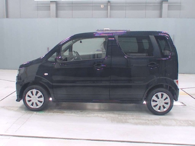 Suzuki WAGON R 2026 8162056-4