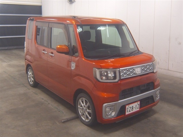 Daihatsu WAKE 2015 8162613-0
