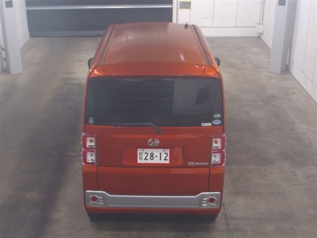 Daihatsu WAKE 2015 8162613-6