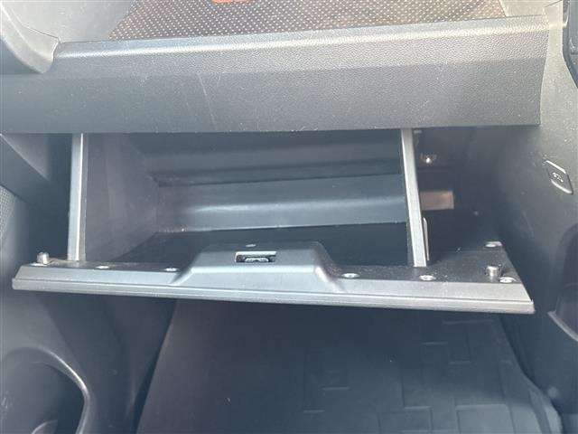 Daihatsu WAKE 2017 8162653-12