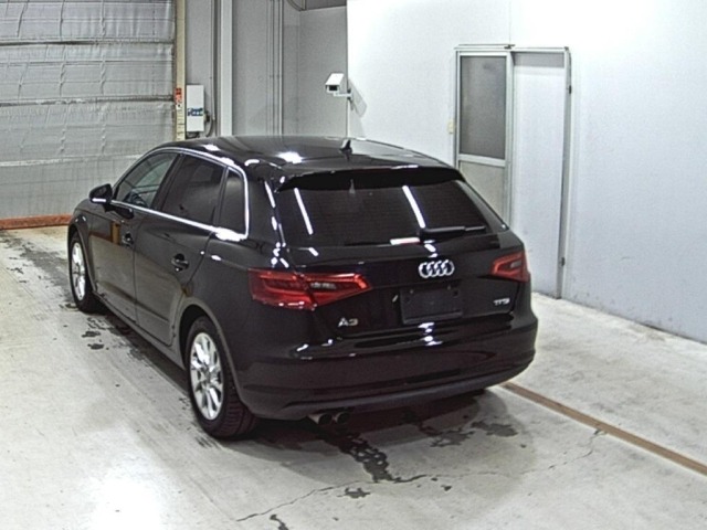 Audi A3 2015 8165135-1