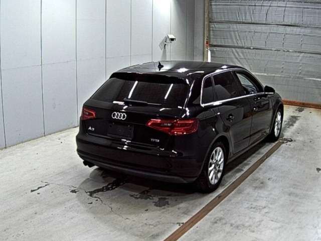 Audi A3 2015 8165135-5