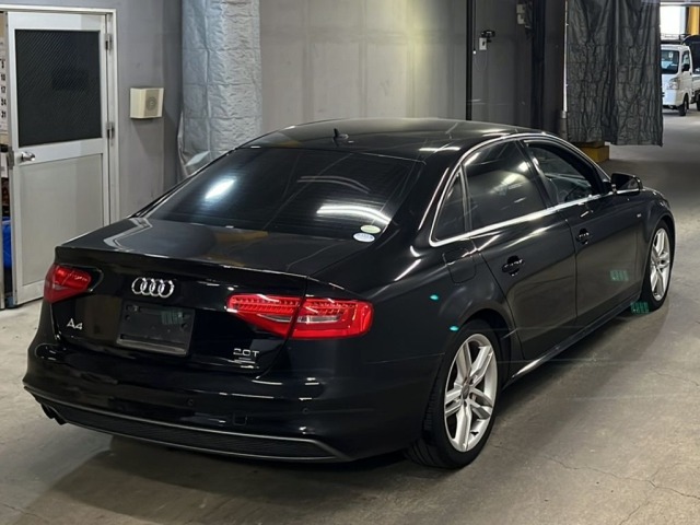 Audi A4 2013 8171867-5