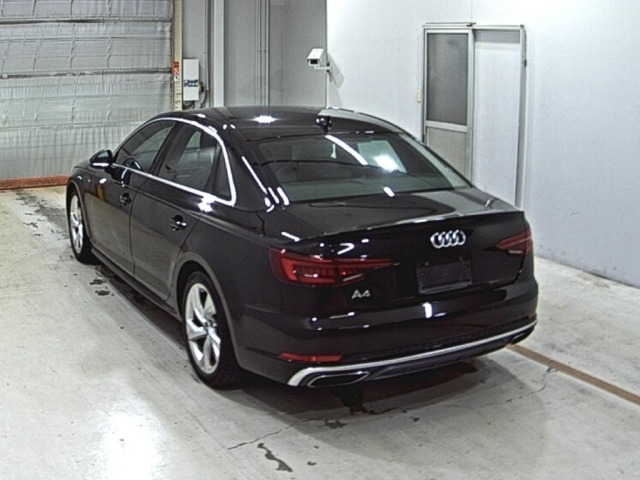 Audi A4 2019 8171951-1
