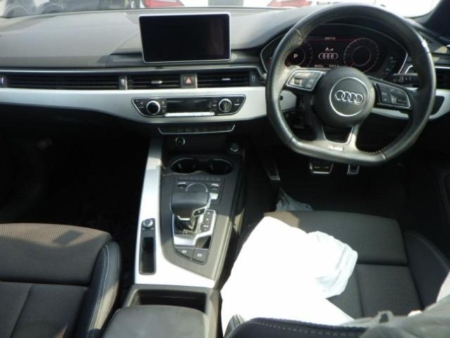 Audi A4 2019 8171951-3