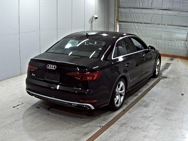 Audi A4 2019 8171951-5