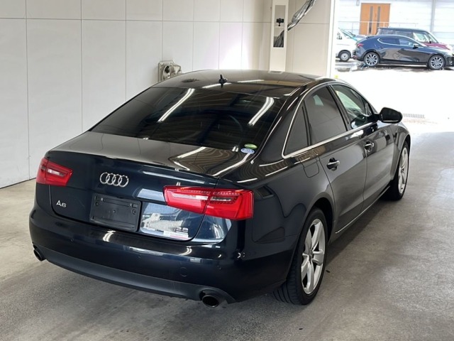 Audi A6 2015 8164851-1