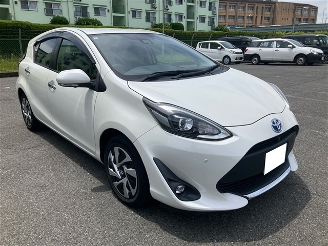 Toyota AQUA 2021 8174298-0