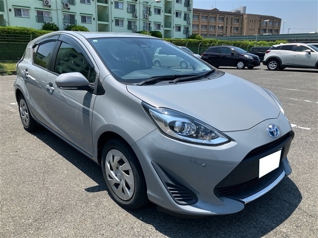 Toyota AQUA 2021 8174300-0