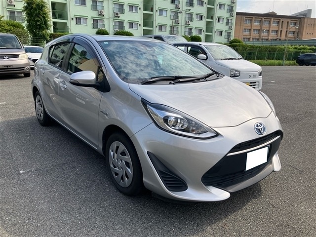 Toyota AQUA 2019 8174301-0