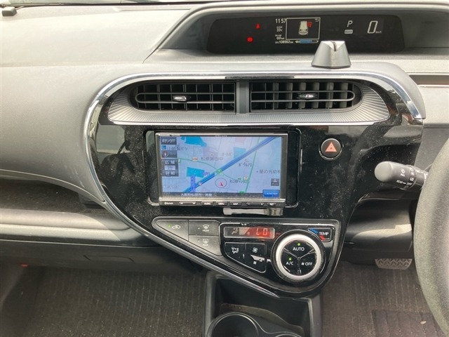 Toyota AQUA 2019 8174301-4