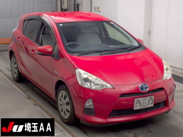 Toyota AQUA 2014 8174306-0