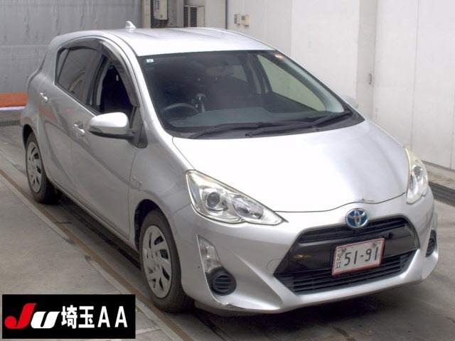 Toyota AQUA 2015 8174310-0