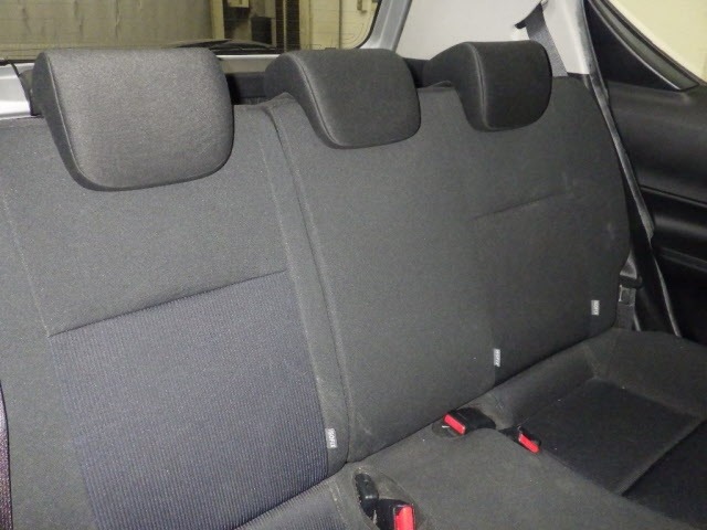 Toyota AQUA 2015 8174310-8