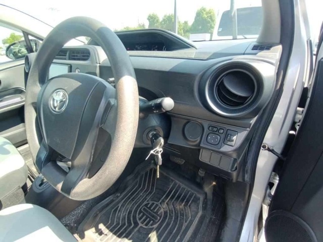 Toyota AQUA 2019 8174320-9