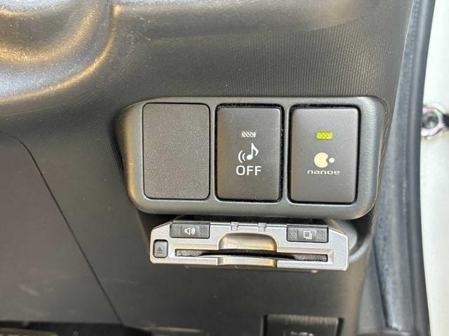 Toyota AQUA 2012 8174365-14