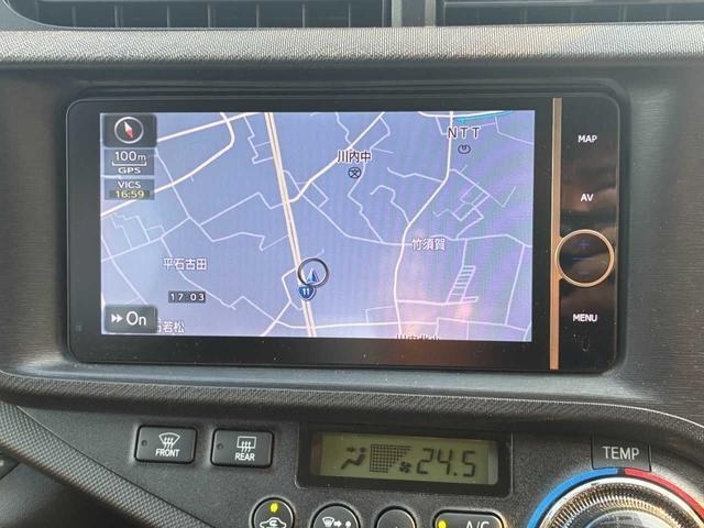 Toyota AQUA 2012 8174365-6