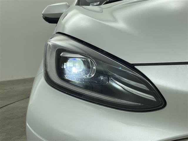 Toyota AQUA 2024 8174480-20