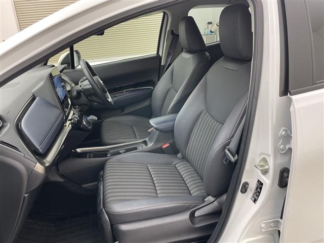 Toyota AQUA 2024 8174480-7