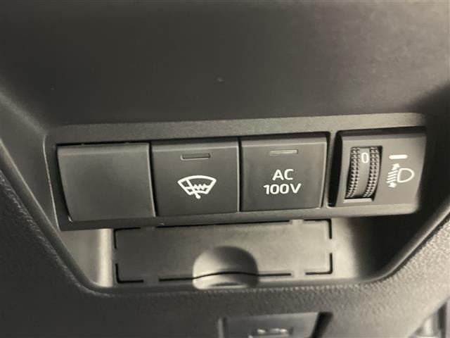 Toyota AQUA 2024 8174497-9