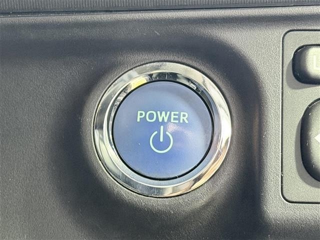 Toyota AQUA 2013 8174499-18