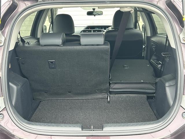 Toyota AQUA 2014 8174501-11
