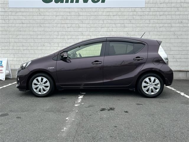 Toyota AQUA 2014 8174501-18