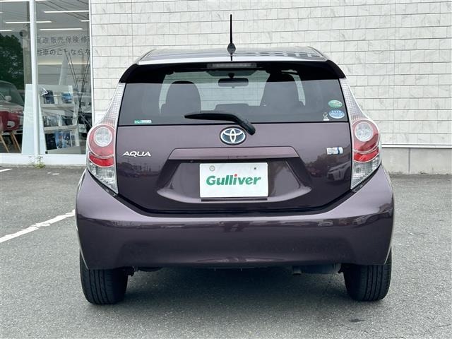 Toyota AQUA 2014 8174501-21