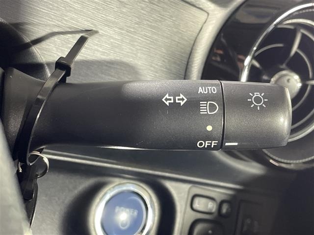 Toyota AQUA 2018 8174504-10