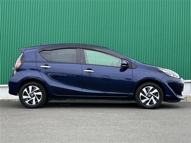 Toyota AQUA 2021 8174511-2