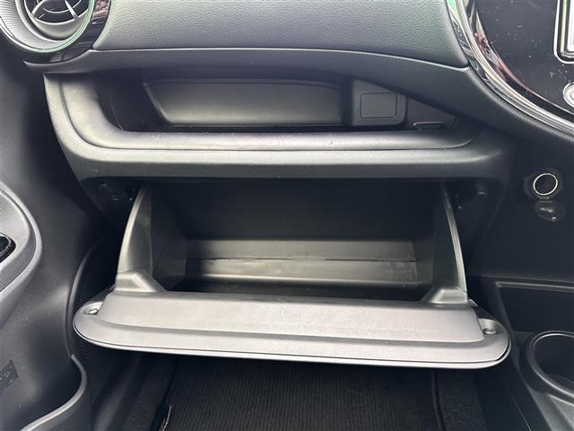 Toyota AQUA 2021 8174511-5