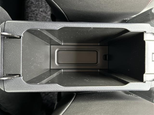 Toyota AQUA 2016 8174514-11