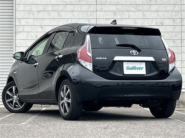 Toyota AQUA 2016 8174514-13