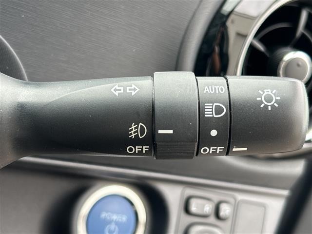 Toyota AQUA 2016 8174514-9