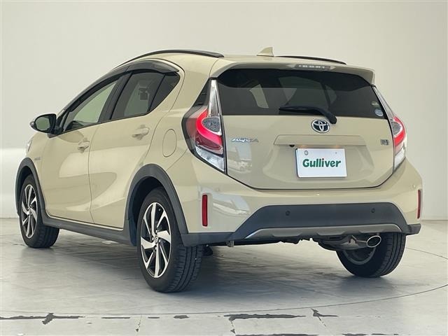 Toyota AQUA 2018 8174530-14