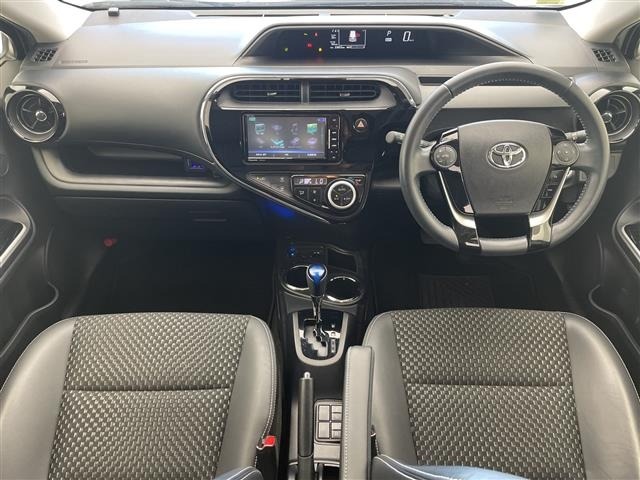 Toyota AQUA 2018 8174530-16