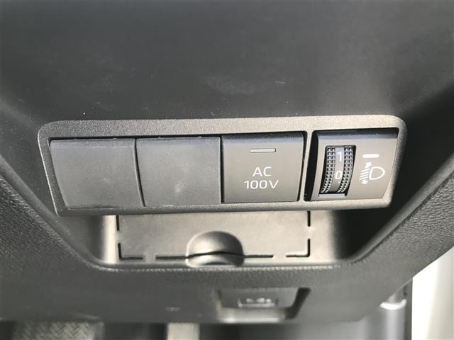 Toyota AQUA 2022 8174531-8