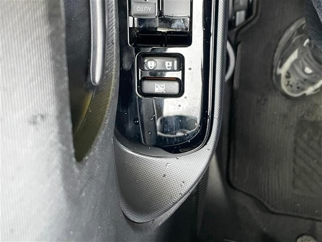 Toyota AQUA 2020 8174537-11