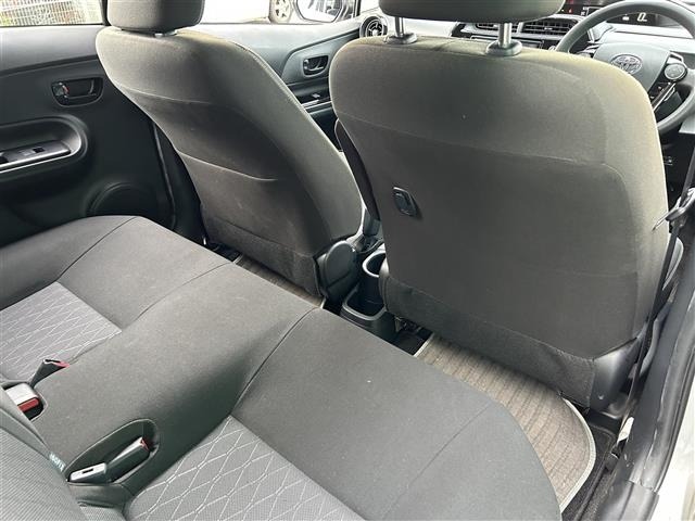 Toyota AQUA 2020 8174538-11