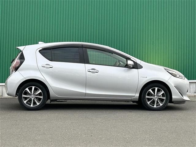 Toyota AQUA 2020 8174538-2