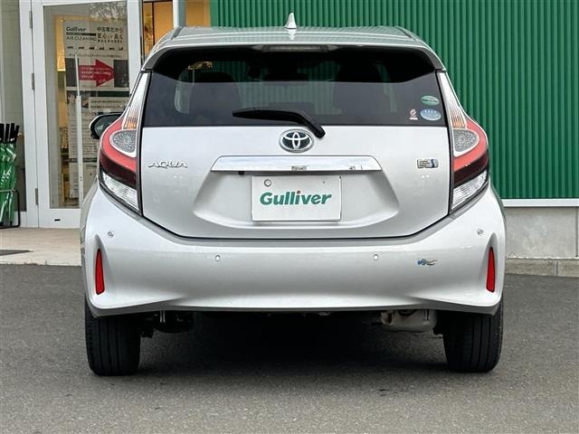 Toyota AQUA 2020 8174538-4