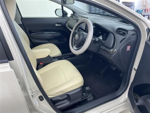 Toyota AQUA 2022 8174551-1