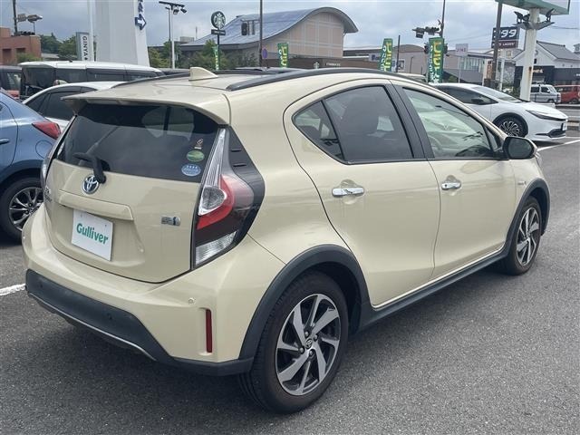 Toyota AQUA 2019 8174553-2